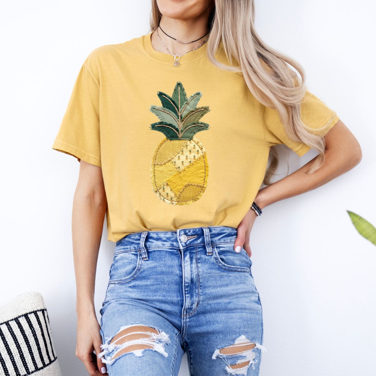 PATCHWORK PINEAPPLE - DTF TRANSFER