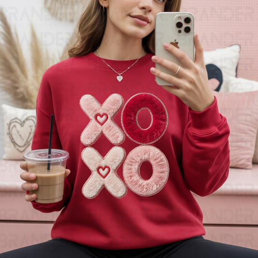 XOXO *FAUX YARN* - COMPLETED TEE